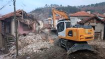 Osmangazi’de metruk bina yıkımları hız kazandı
