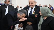 BAŞKAN YILMAZ ŞEHİT AİLELERİ VE GAZİLERLE İFTARDA BULUŞTU
