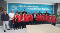 Başkan Şadi Özdemir başarılı sporcuları ağırladı