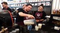 - Genç Kafe, bir yılda 320 bin genci ağırladı - Gençlerin yeni buluşma noktası: Genç Kafe