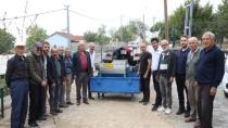 İNEGÖL BELEDİYESİ’NDEN ÇİFTÇİYE ÜZÜM HASADINI KOLAYLAŞTIRAN DESTEK
